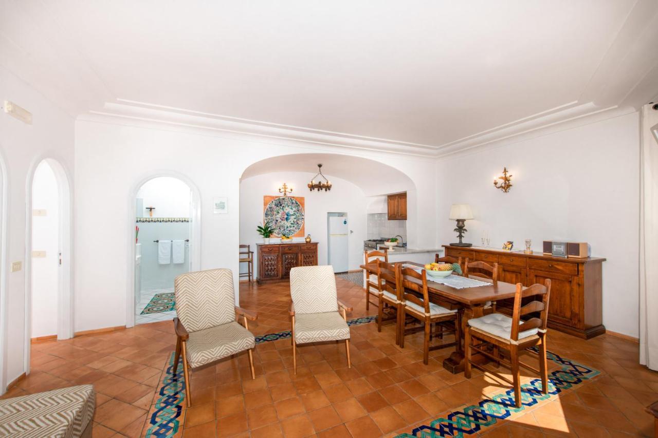 Olimpo Apartment *